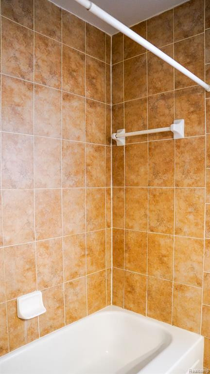 10195 ALLEN POINTE Drive, Allen Park, MI 48101 — Photo 19
