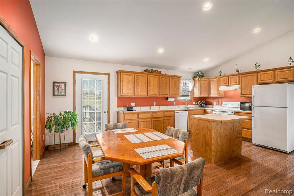 1755 N VAN DYKE Road, Imlay City, MI 48444 — Photo 6