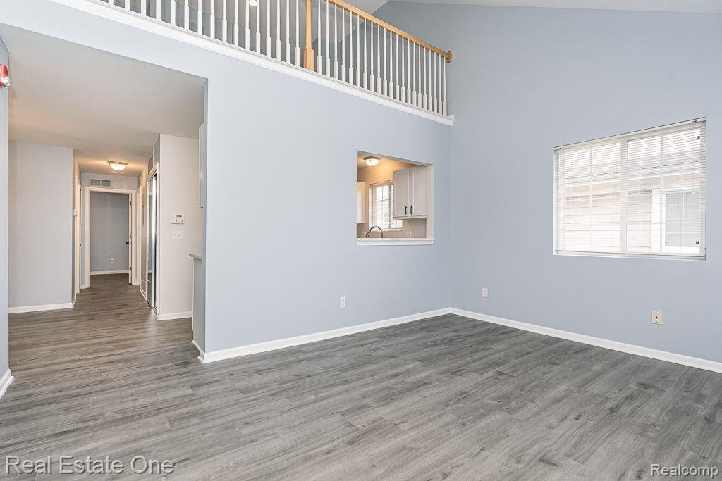 1111 BEAVER RUN, 79, Troy, MI 48083 — Photo 8