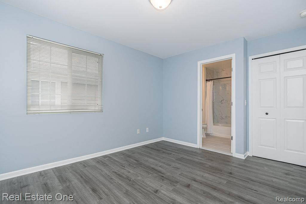 1111 BEAVER RUN, 79, Troy, MI 48083 — Photo 13