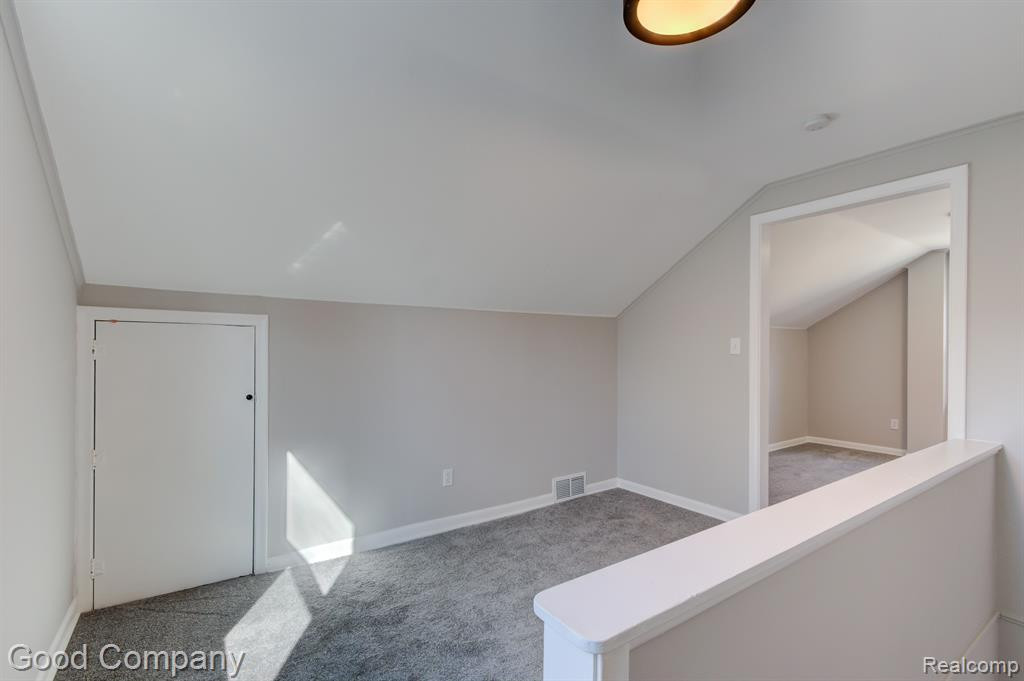 8741 SARATOGA Street, Oak Park, MI 48237 — Photo 25