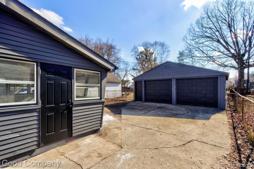 8741 SARATOGA Street, Oak Park, MI 48237 — Photo 34