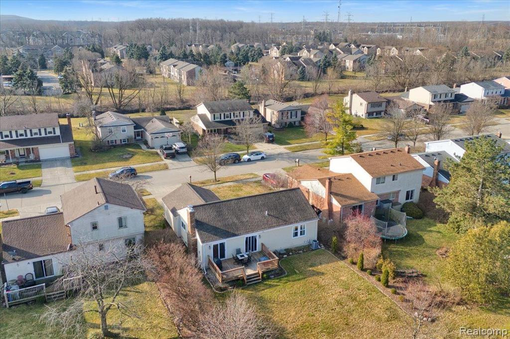 42606 REDFERN Street, Canton, MI 48187 — Photo 29