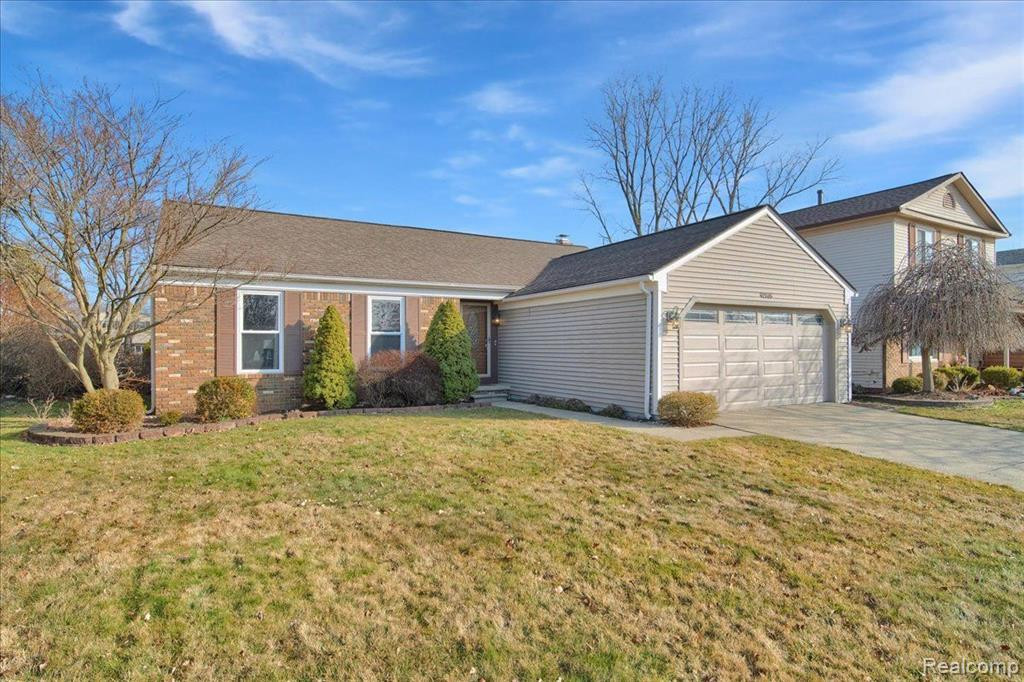 42606 REDFERN Street, Canton, MI 48187 — Photo 30