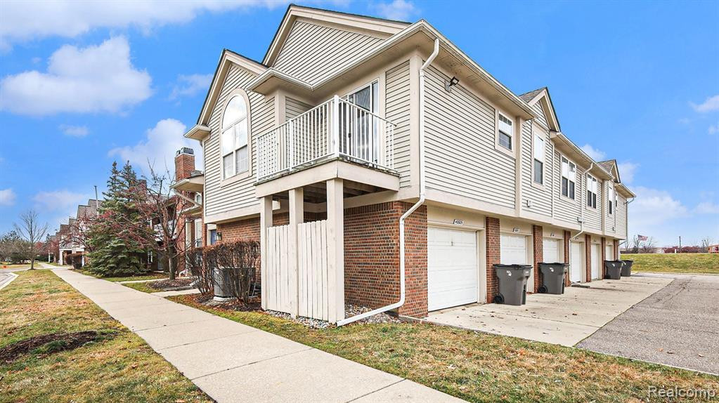 43325 Woodbridge Drive, Clinton Twp, MI 48038 — Photo 19