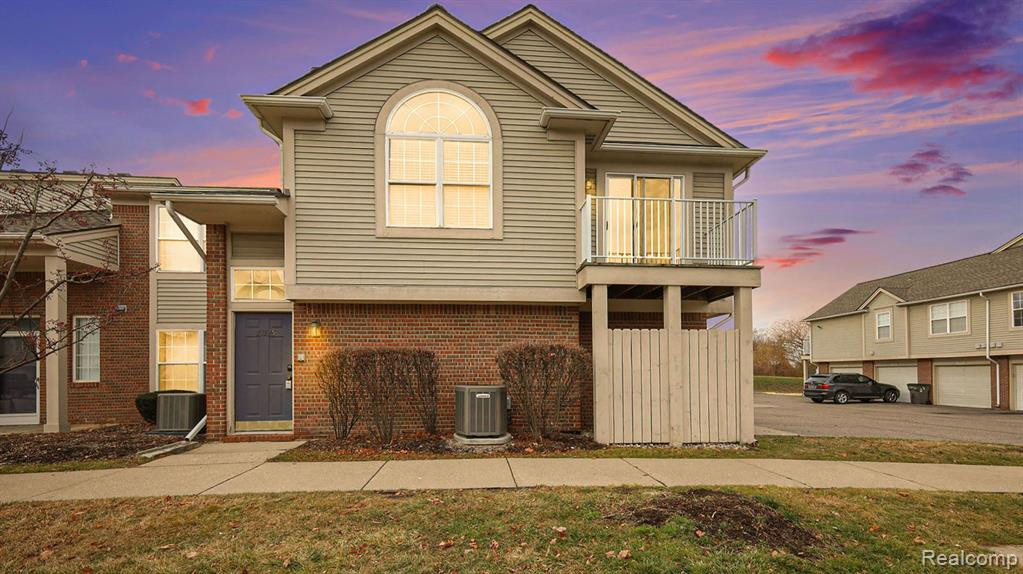 43325 Woodbridge Drive, Clinton Twp, MI 48038 — Photo 24