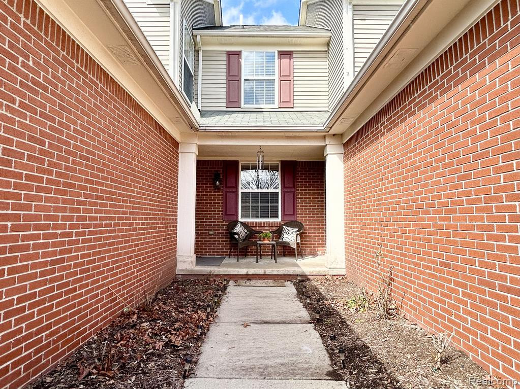 140 CHERRY STONE Drive, Canton, MI 48188 — Photo 3