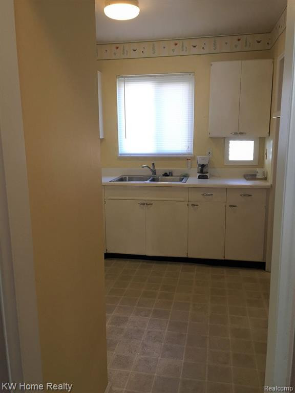 9746 Sanilac Street, Detroit, MI 48224 — Photo 3