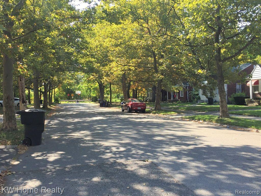 9746 Sanilac Street, Detroit, MI 48224 — Photo 10
