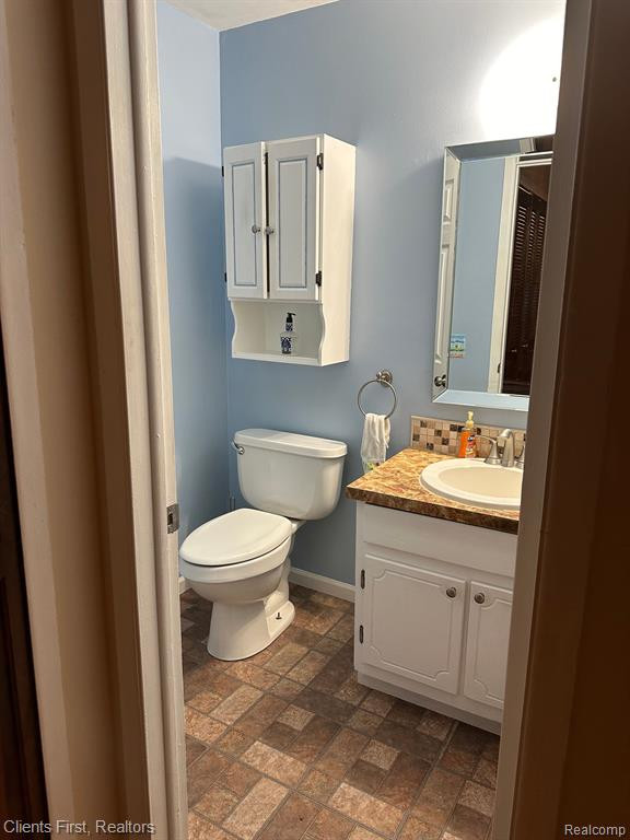 42538 CASTLE Court, Canton, MI 48188 — Photo 14