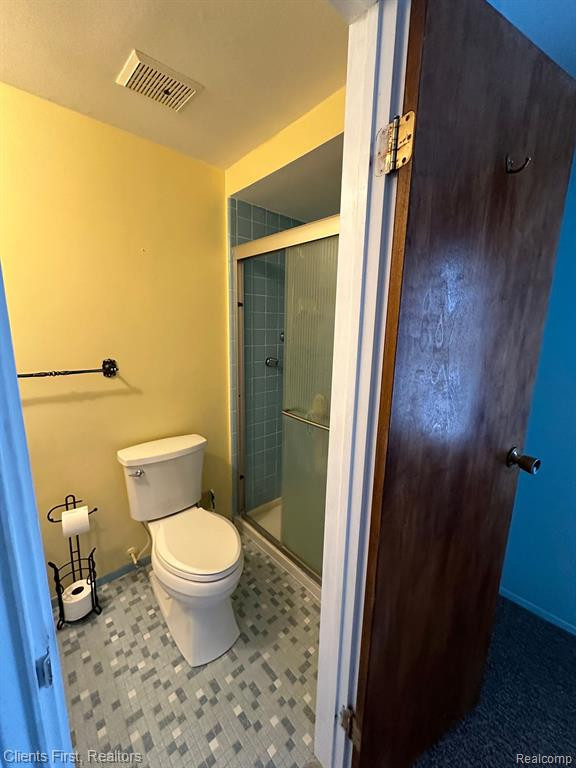 42538 CASTLE Court, Canton, MI 48188 — Photo 25