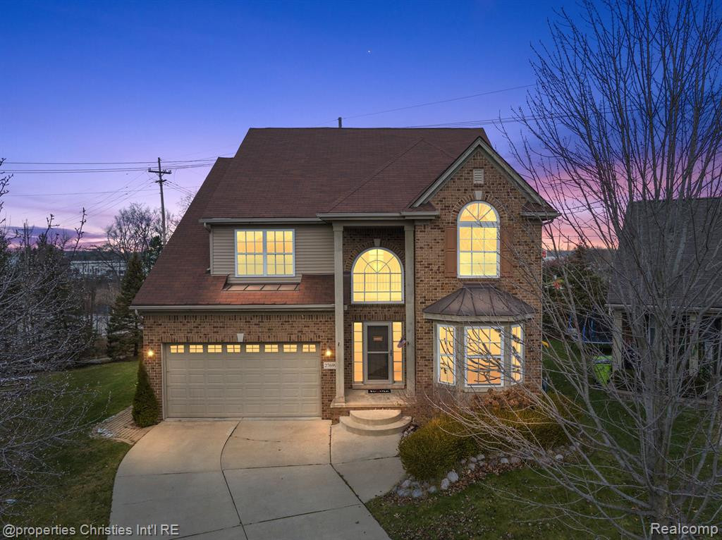 27699 BELGRAVE, Novi, MI — front exterior