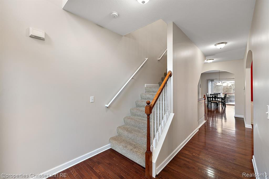 27699 BELGRAVE, Novi, MI — Photo 6