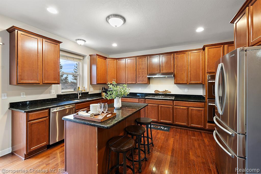 27699 BELGRAVE, Novi, MI — Photo 16