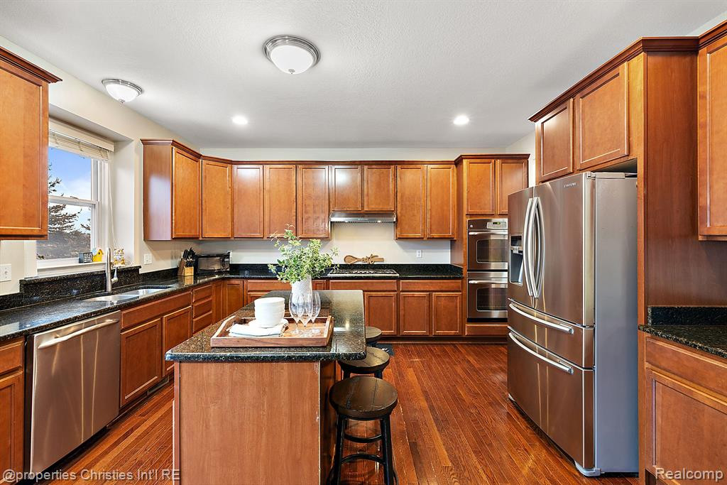 27699 BELGRAVE, Novi, MI — Photo 17