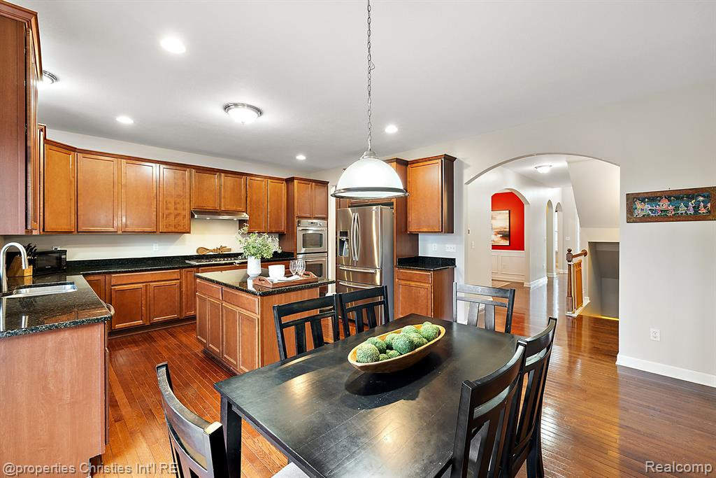 27699 BELGRAVE, Novi, MI — Photo 19