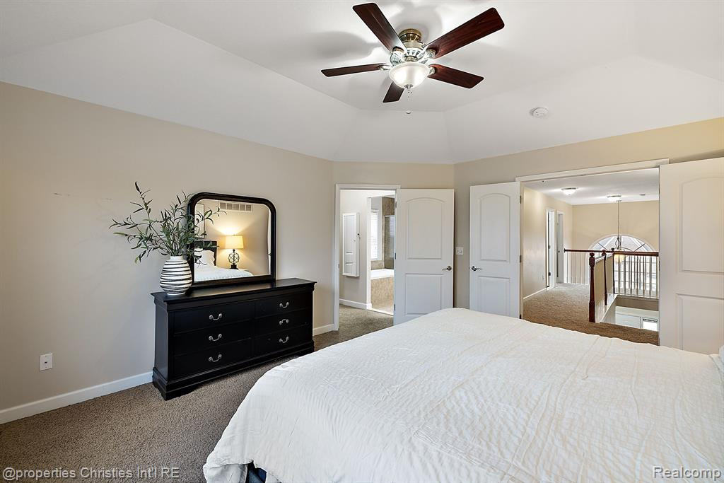 27699 BELGRAVE, Novi, MI — Photo 31