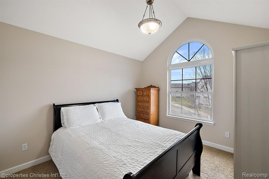 27699 BELGRAVE, Novi, MI — Photo 41