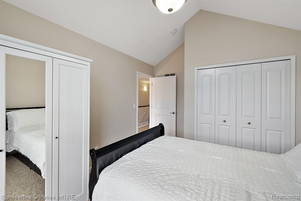 27699 BELGRAVE, Novi, MI — Photo 42