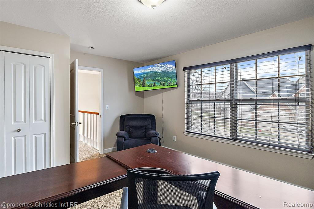 27699 BELGRAVE, Novi, MI — Photo 44