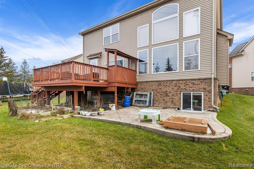 27699 BELGRAVE, Novi, MI — Photo 62