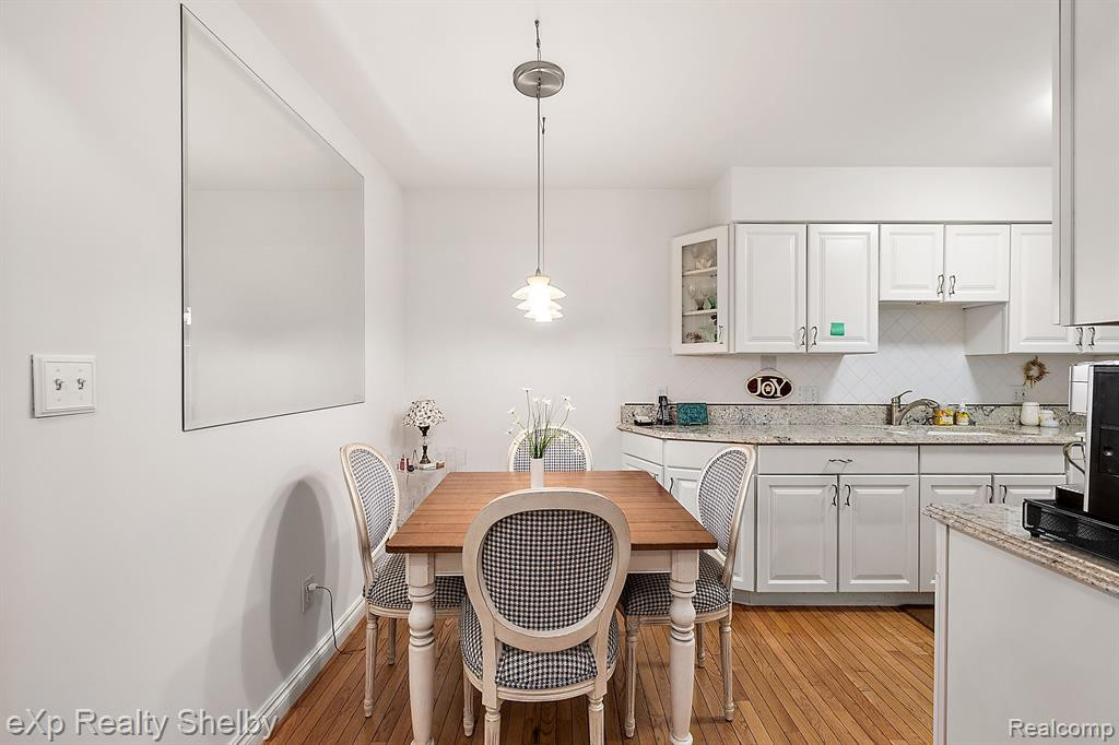 627 BYRON, Rochester Hills, MI 48307 — Photo 12