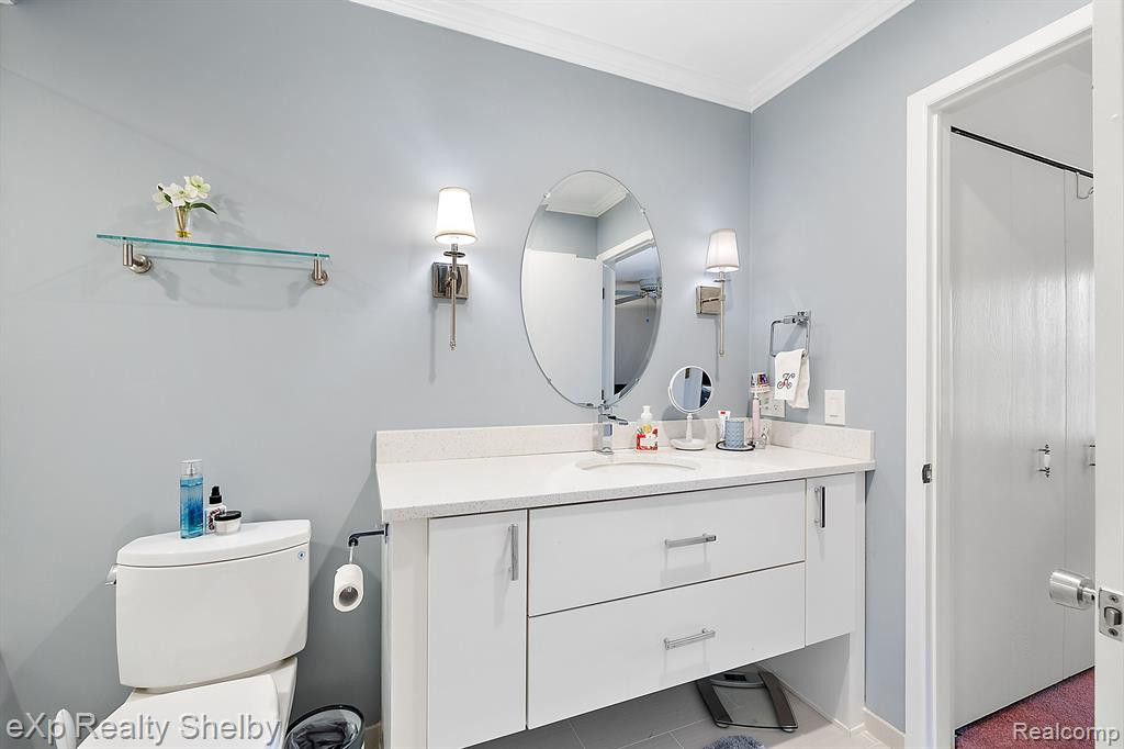 627 BYRON, Rochester Hills, MI 48307 — Photo 24