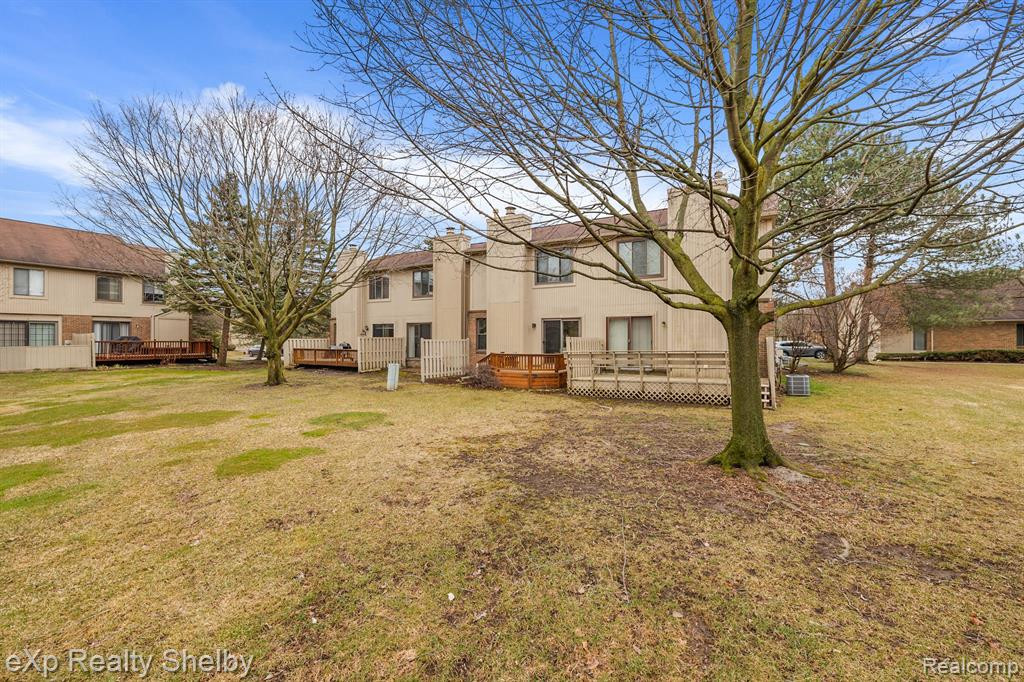 627 BYRON, Rochester Hills, MI 48307 — Photo 33