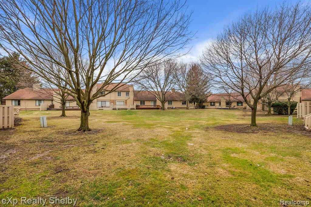 627 BYRON, Rochester Hills, MI 48307 — Photo 35