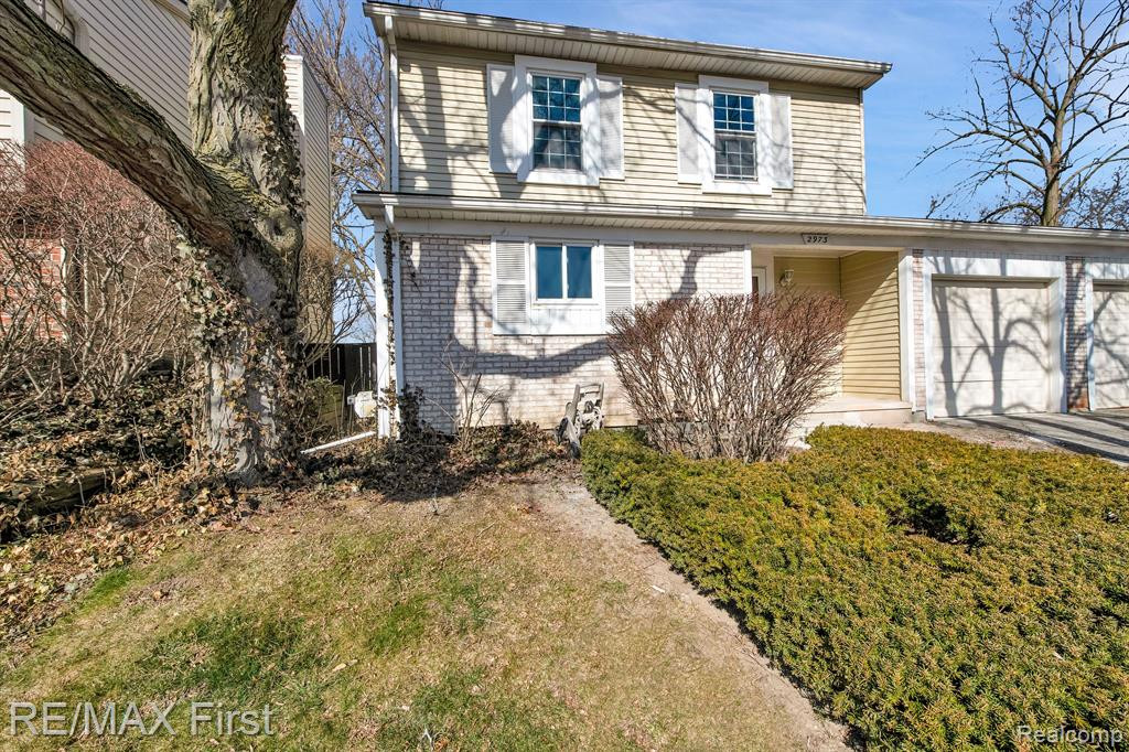 2973 ROUNDTREE Drive, Troy, MI 48083 — Photo 6