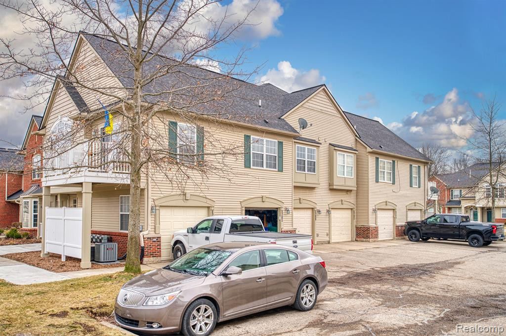 4281 HAMPTON RIDGE Boulevard, 149, Howell, MI 48843 — Photo 22