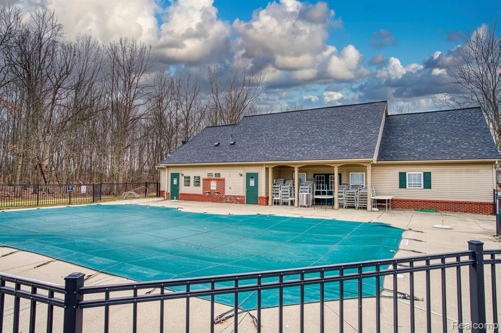 4281 HAMPTON RIDGE Boulevard, 149, Howell, MI 48843 — Photo 24