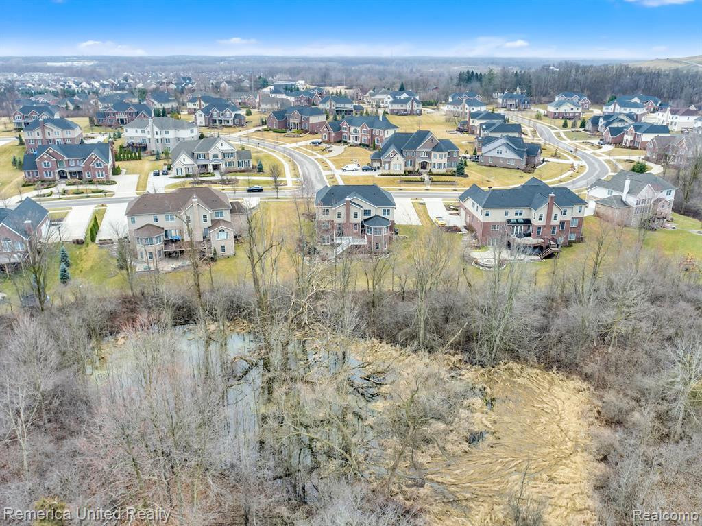50646 TAMARACK Trail, Northville, MI 48168 — Photo 11