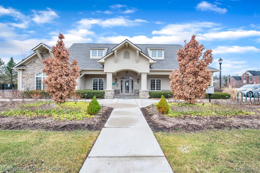50646 TAMARACK Trail, Northville, MI 48168 — Photo 16