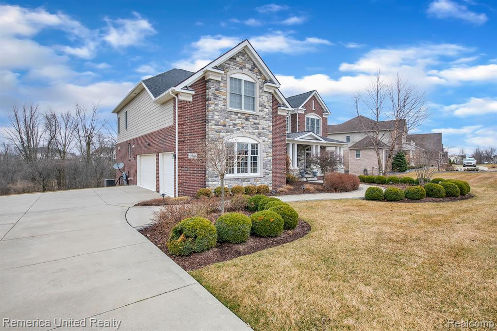 50646 TAMARACK Trail, Northville, MI 48168 — Photo 22