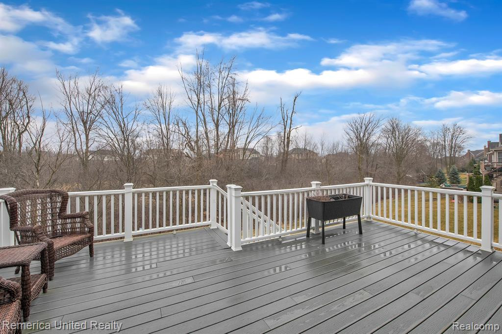 50646 TAMARACK Trail, Northville, MI 48168 — Photo 31