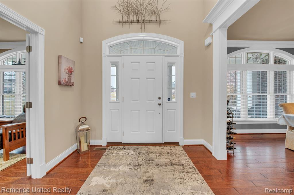 50646 TAMARACK Trail, Northville, MI 48168 — Photo 34