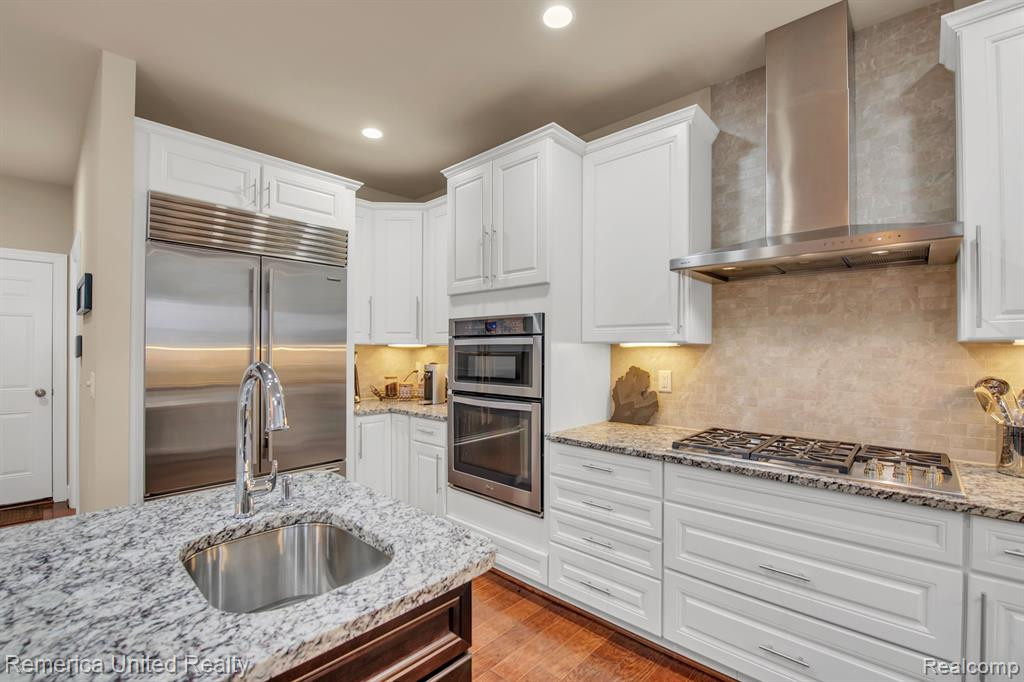 50646 TAMARACK Trail, Northville, MI 48168 — Photo 54