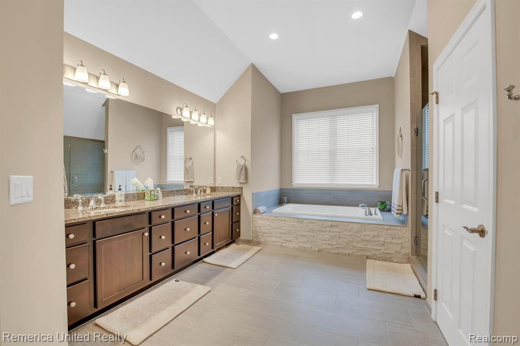 50646 TAMARACK Trail, Northville, MI 48168 — Photo 81