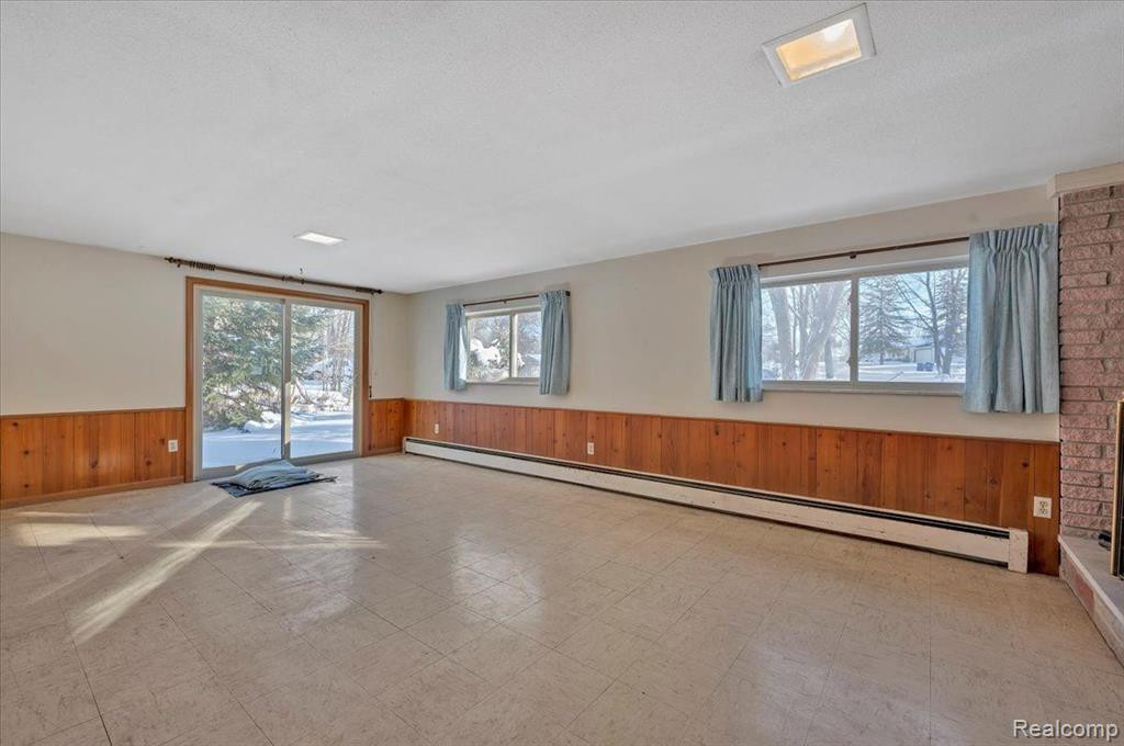 791 N PINEGROVE Avenue, Waterford, MI 48327 — Photo 16