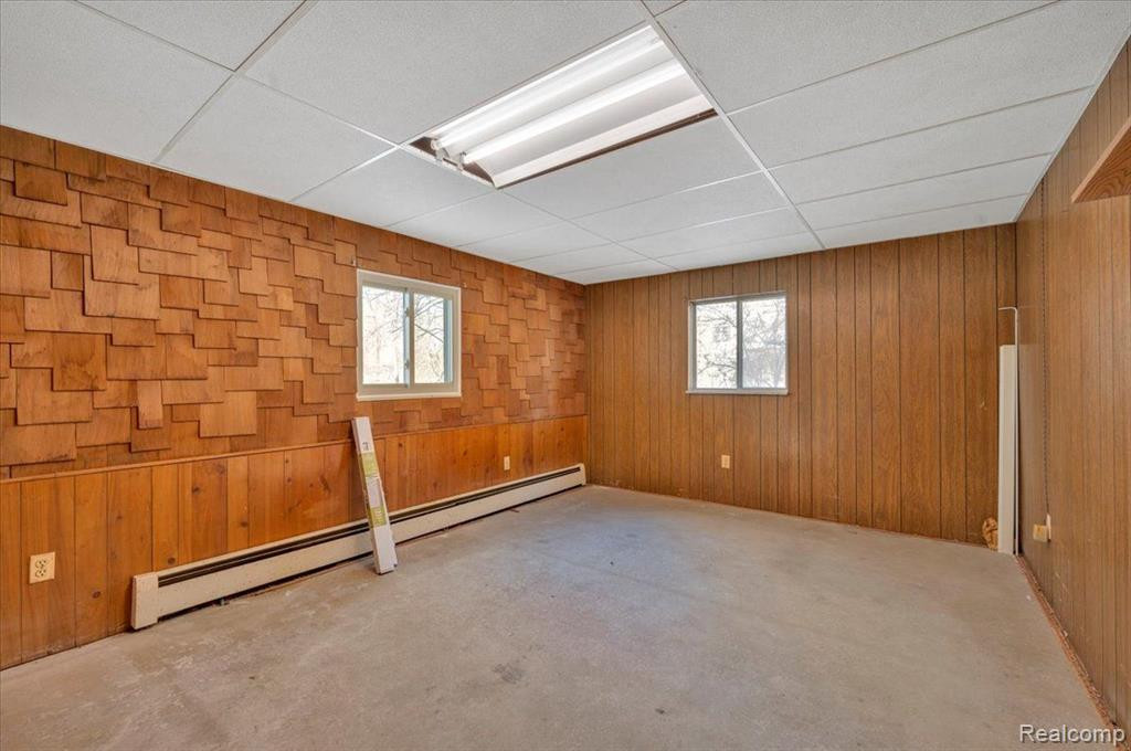 791 N PINEGROVE Avenue, Waterford, MI 48327 — Photo 17