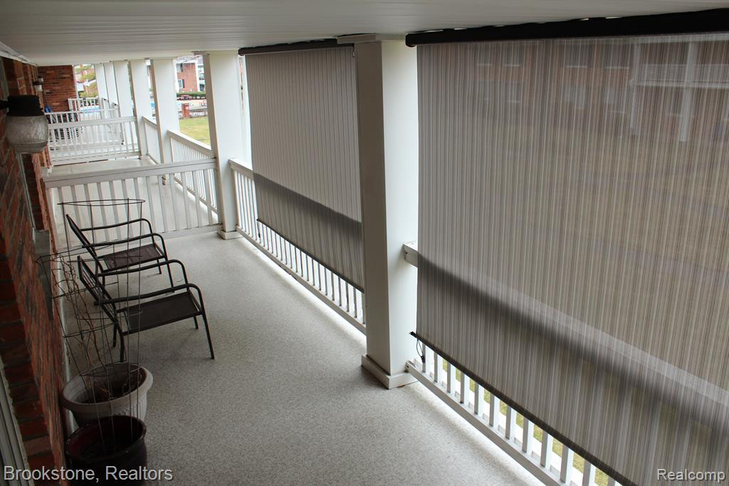 29464 HOOVER Road, 464, Warren, MI 48093 — Photo 14