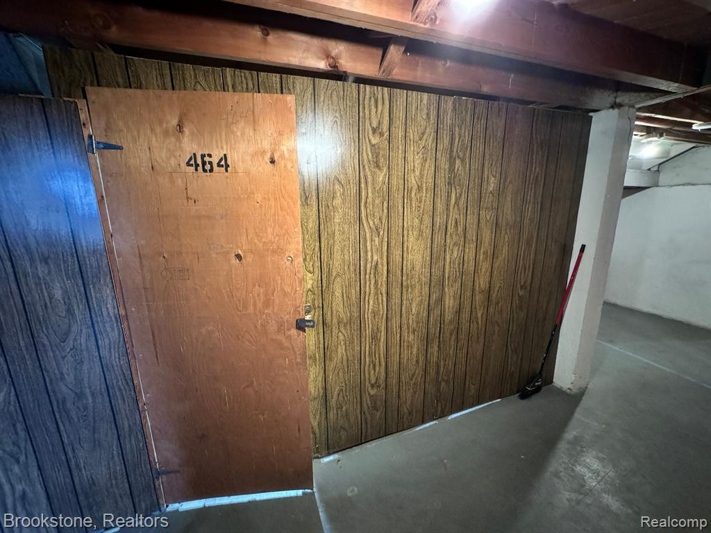 29464 HOOVER Road, 464, Warren, MI 48093 — Photo 21