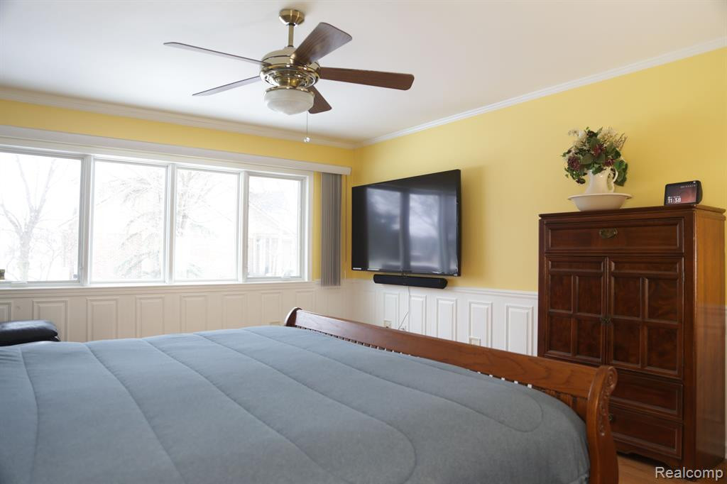 49188 BERKSHIRE Drive, Chesterfield, MI 48047 — Photo 15
