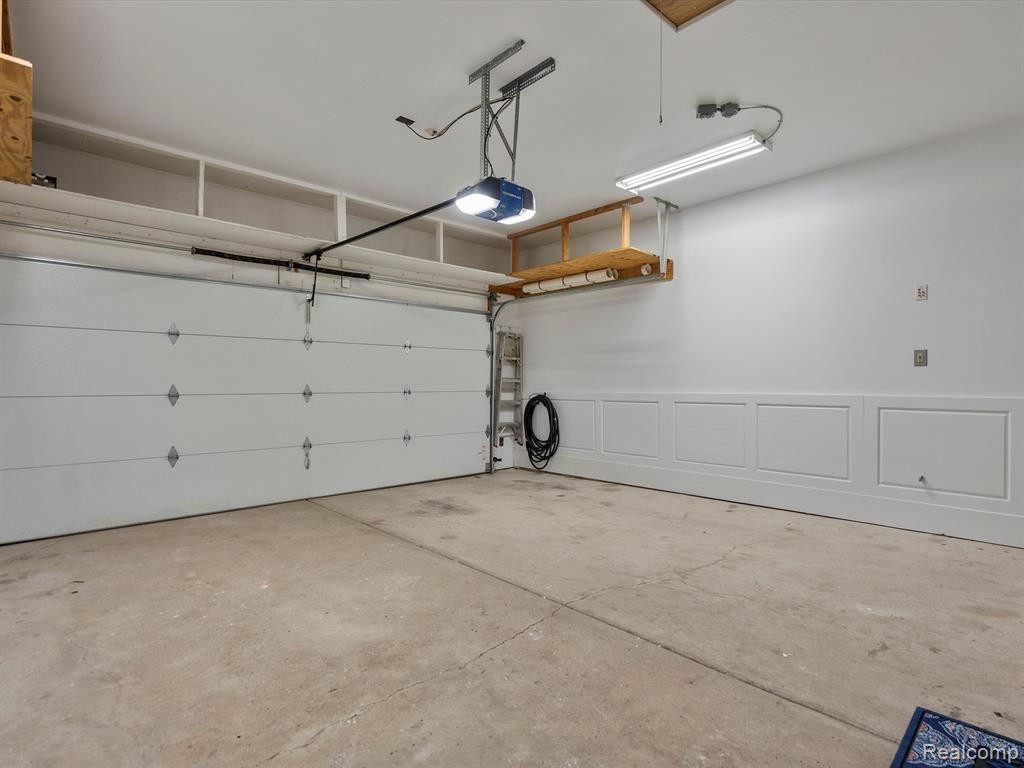 49188 BERKSHIRE Drive, Chesterfield, MI 48047 — Photo 27