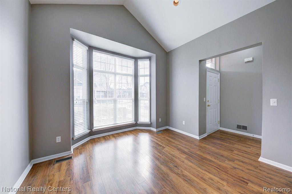 34101 EMMA Circle, Walled Lake, MI 48390 — Photo 5