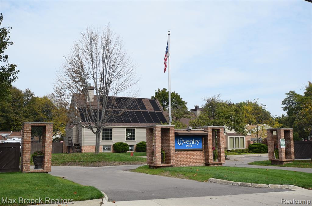 1831 TORQUAY Avenue, Royal Oak, MI 48073 — Photo 25