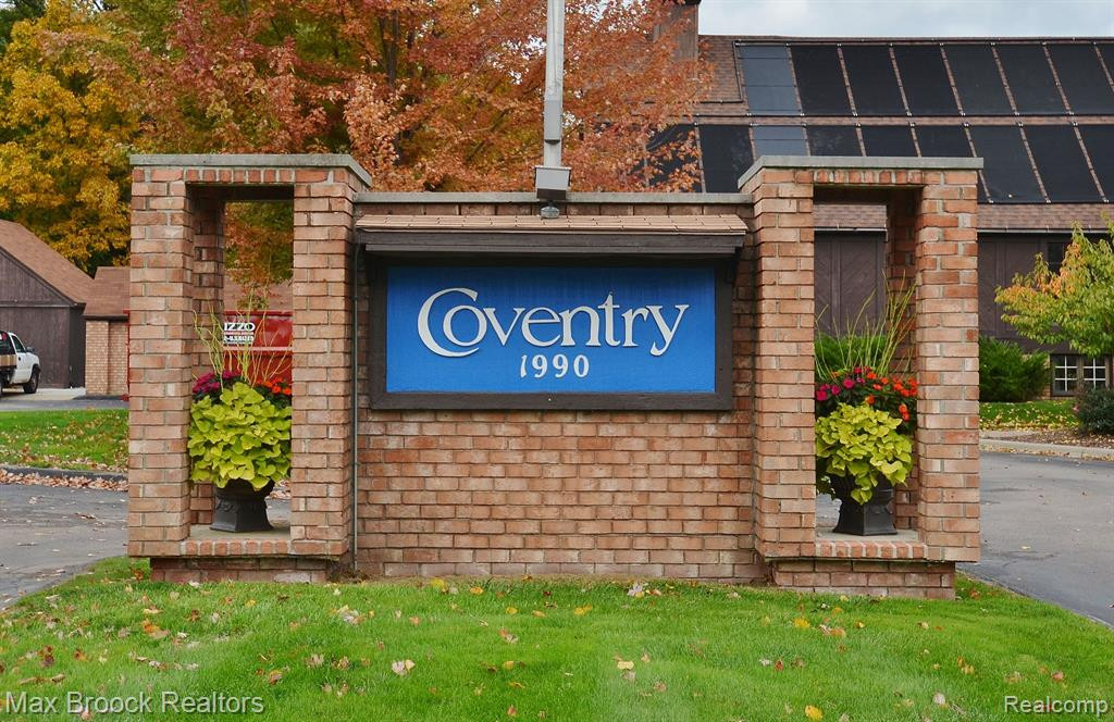 1831 TORQUAY Avenue, Royal Oak, MI 48073 — Photo 26