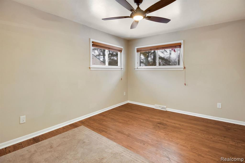 796 COLLIER Road, Auburn Hills, MI 48326 — Photo 15