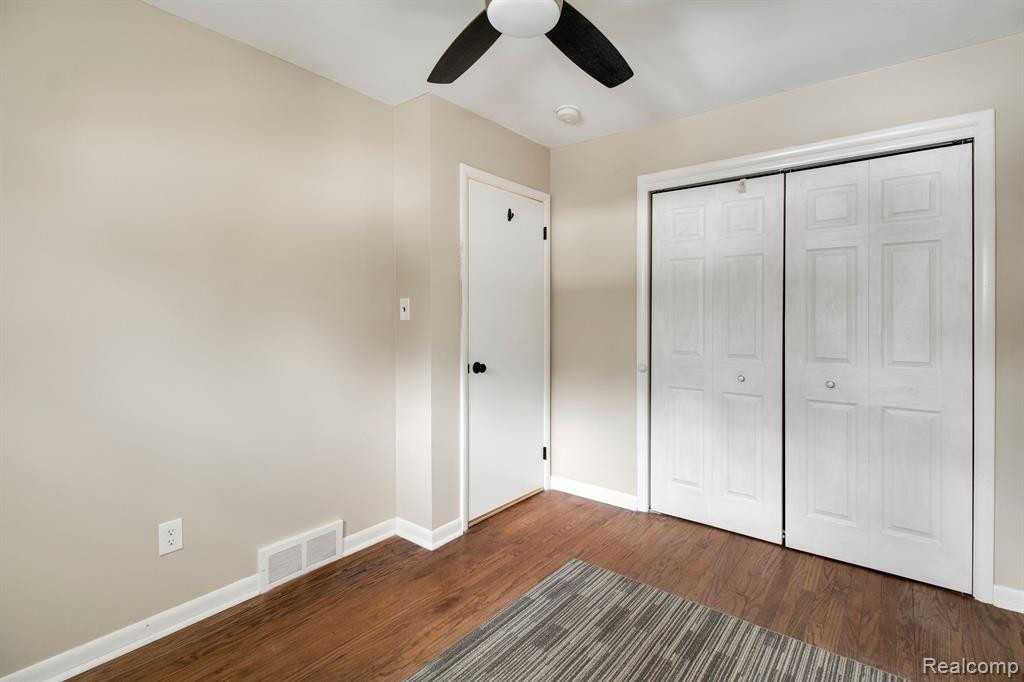 796 COLLIER Road, Auburn Hills, MI 48326 — Photo 16